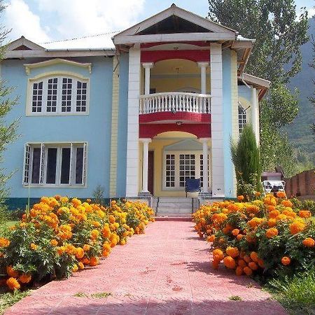 Asif Guest House Srīnagar Exterior foto